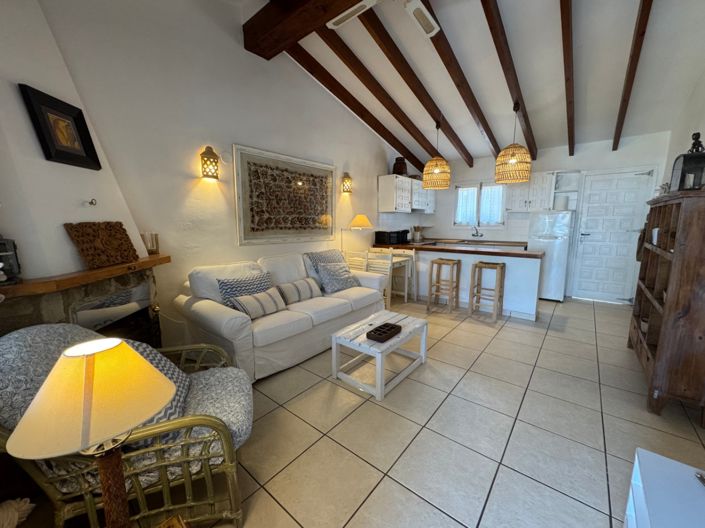 Image No.21-2 Bed Bungalow for sale