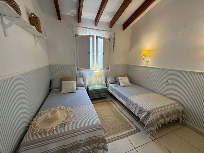 Image No.29-2 Bed Bungalow for sale