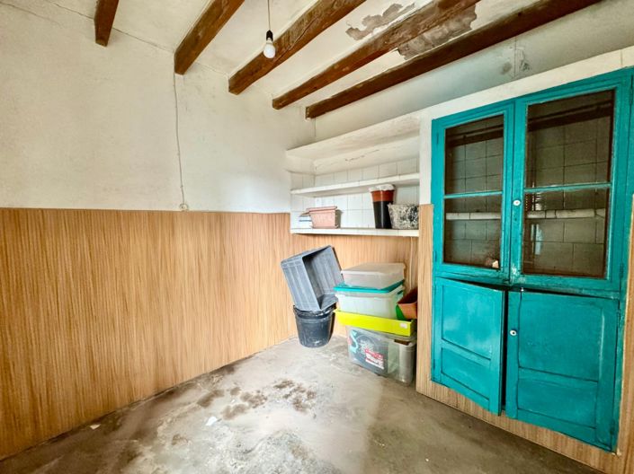 Image No.20-7 Bed Townhouse for sale