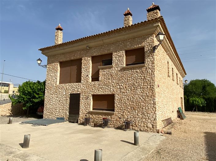 Image No.11-5 Bed Villa for sale