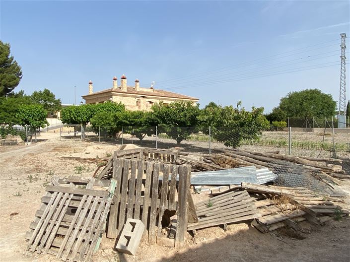 Image No.18-5 Bed Villa for sale