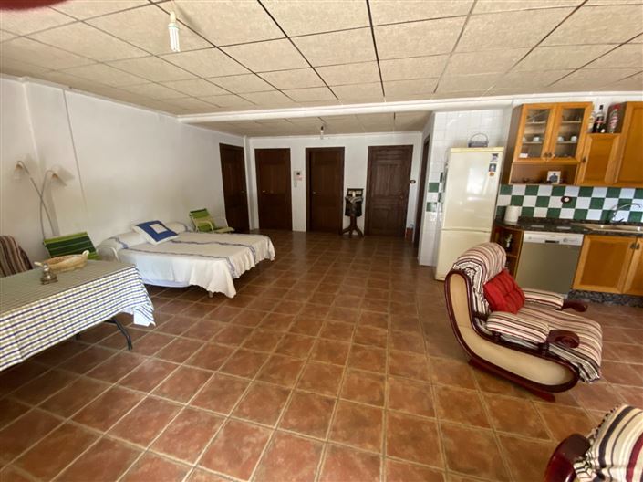 Image No.29-5 Bed Villa for sale