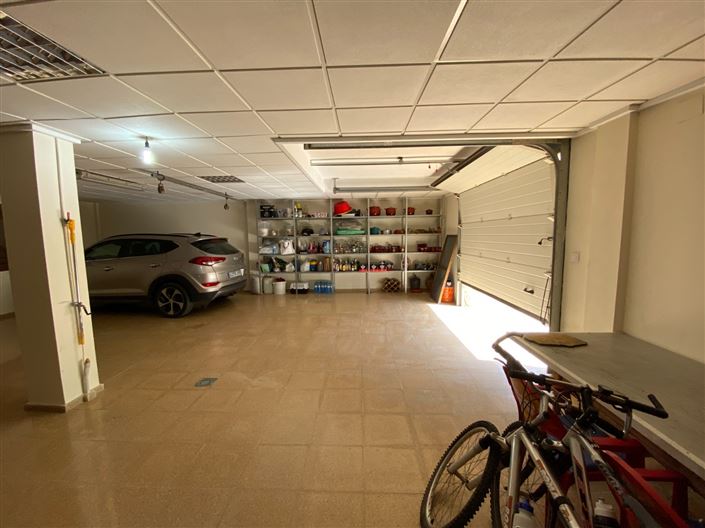 Image No.34-5 Bed Villa for sale