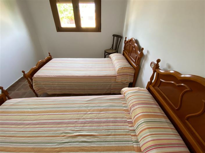 Image No.44-5 Bed Villa for sale