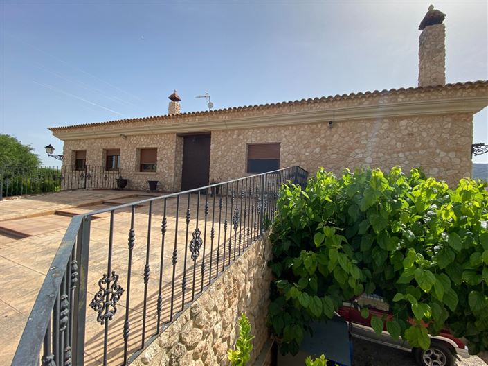 Image No.5-5 Bed Villa for sale