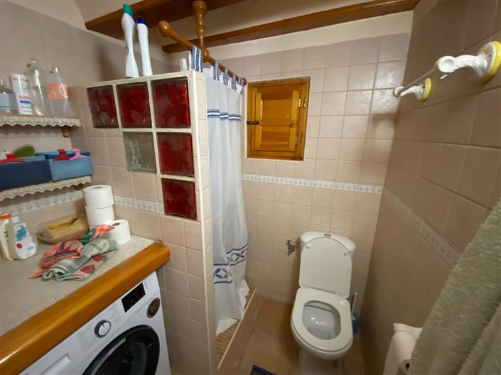 Image No.10-5 Bed Country House for sale