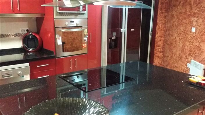 Image No.17-3 Bed Apartment for sale