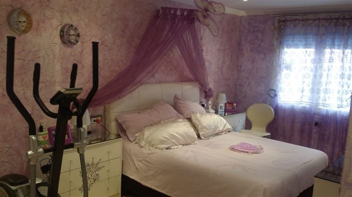 Image No.3-3 Bed Apartment for sale