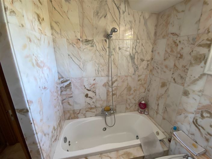 Image No.20-5 Bed Villa for sale