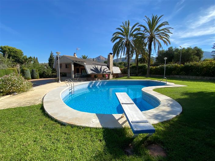 Image No.29-5 Bed Villa for sale