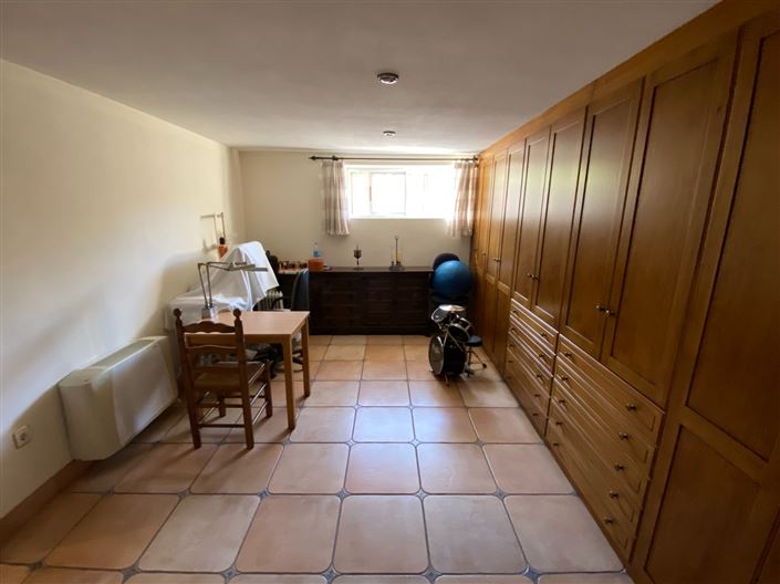 Image No.48-5 Bed Villa for sale