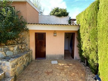 o1hbdqjds210151mji1e3n1udftte3l