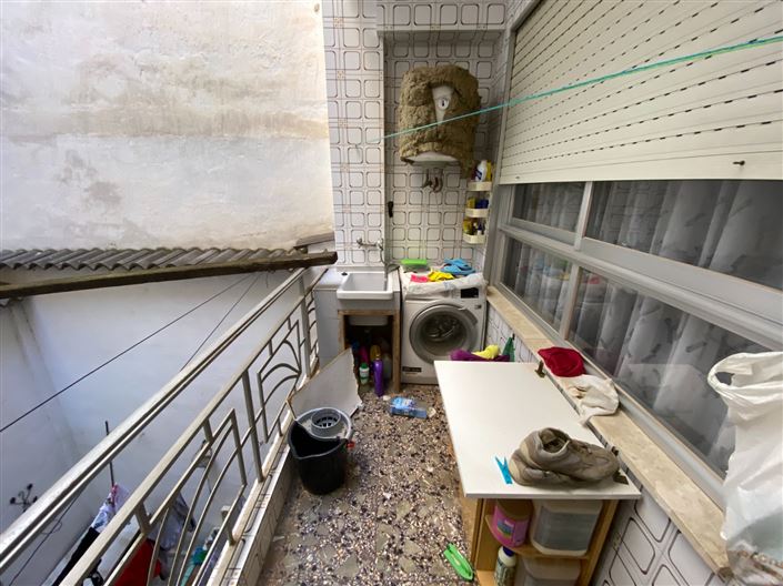 Image No.19-7 Bed Apartment for sale