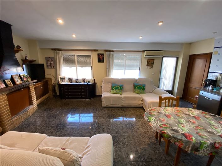 Image No.43-7 Bed Apartment for sale