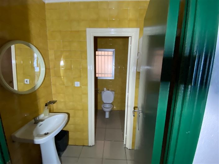 Image No.10-6 Bed Townhouse for sale