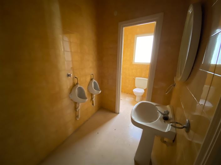 Image No.31-6 Bed Townhouse for sale