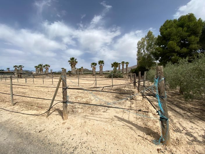 Image No.27-3 Bed Villa for sale