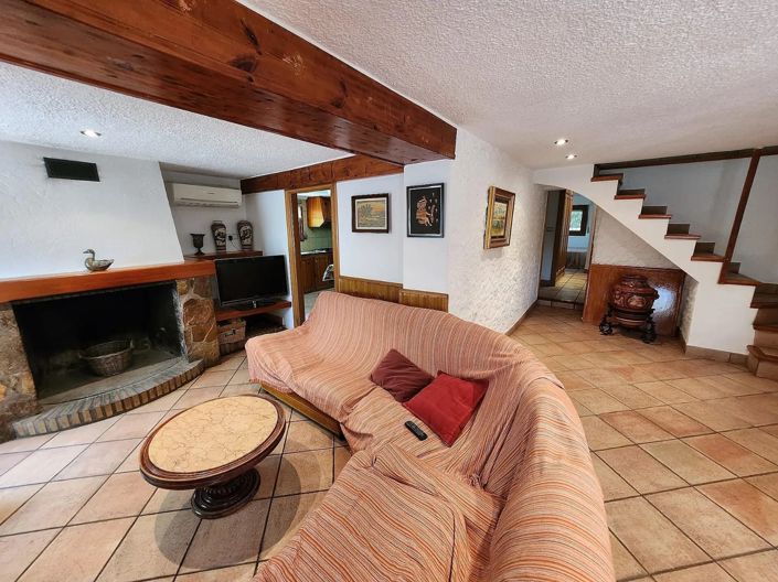 Image No.24-5 Bed Villa for sale