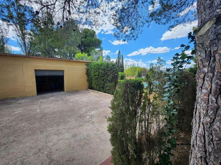 Image No.4-5 Bed Villa for sale