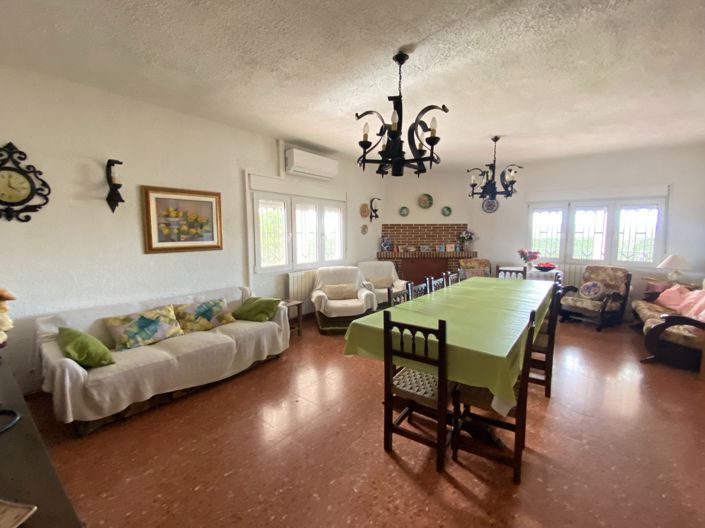 Image No.50-4 Bed Country House for sale