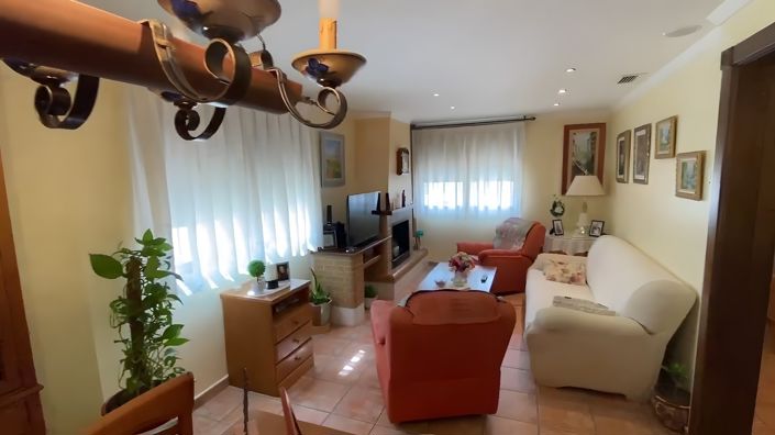 Image No.3-5 Bed Townhouse for sale