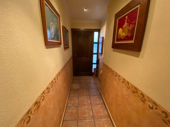 Image No.6-5 Bed Townhouse for sale