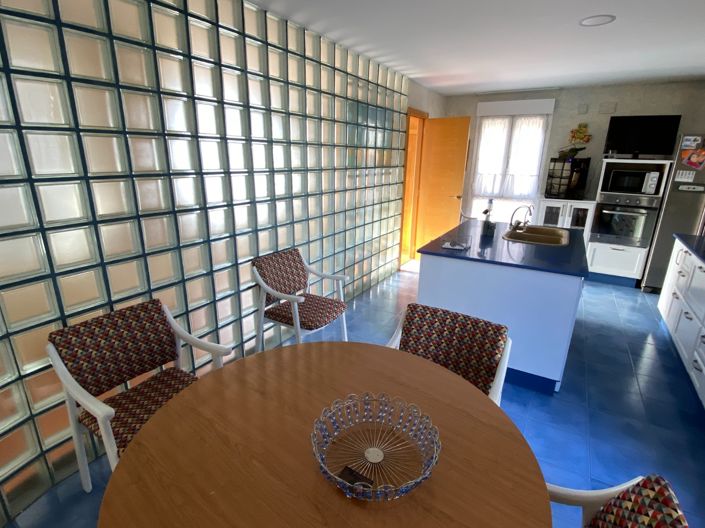 Image No.13-3 Bed Townhouse for sale