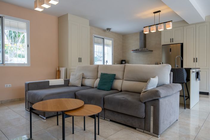 Image No.47-6 Bed Villa for sale