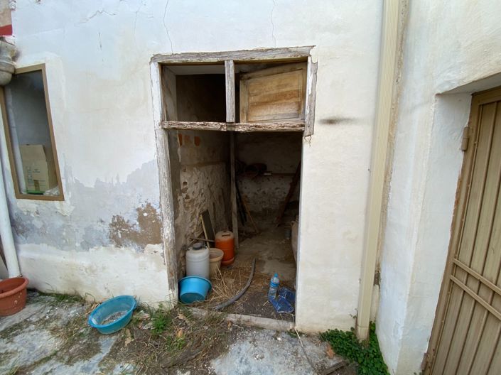 Image No.15-5 Bed Townhouse for sale