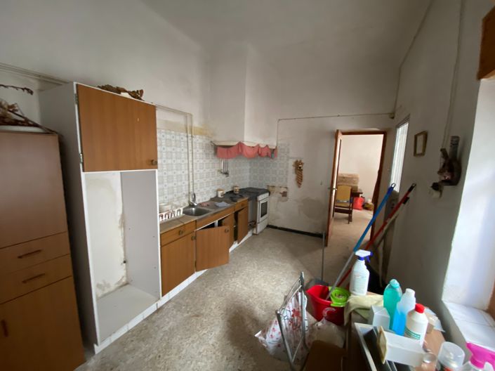 Image No.18-5 Bed Townhouse for sale