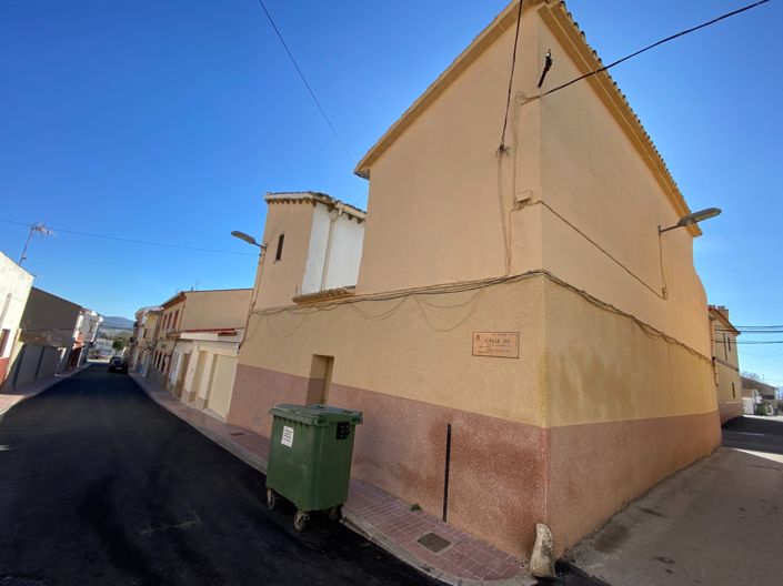 Image No.2-5 Bed Townhouse for sale