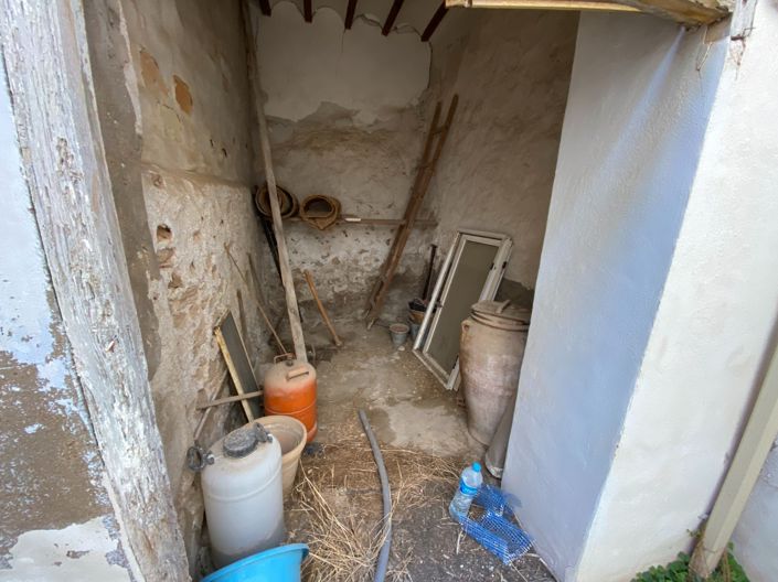 Image No.23-5 Bed Townhouse for sale