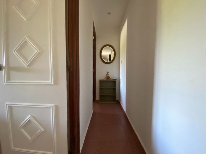 Image No.36-6 Bed Country House for sale