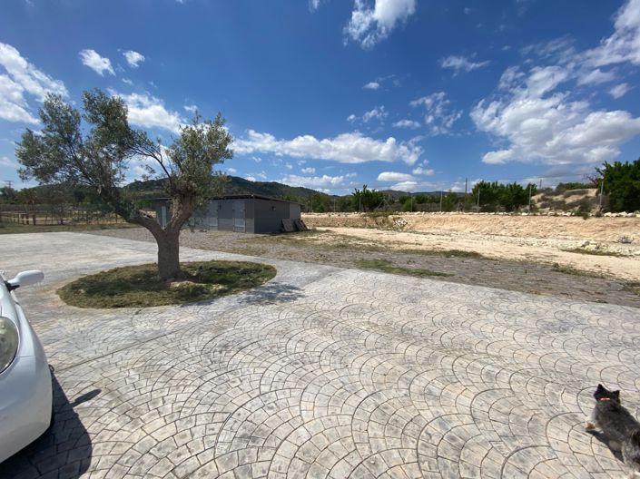 Image No.25-3 Bed Country House for sale