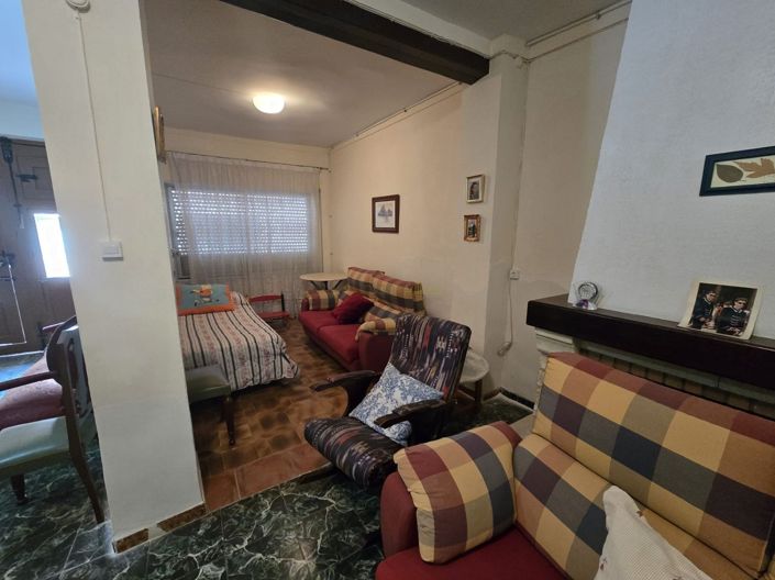 Image No.5-3 Bed Townhouse for sale