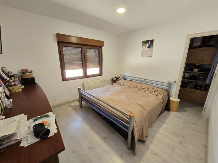 Image No.10-4 Bed Finca for sale