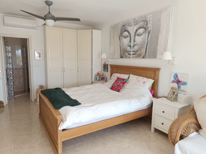 Image No.15-3 Bed Villa for sale