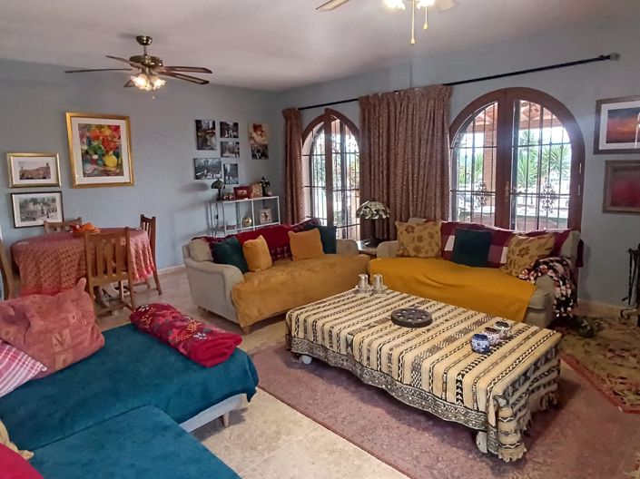 Image No.25-3 Bed Villa for sale