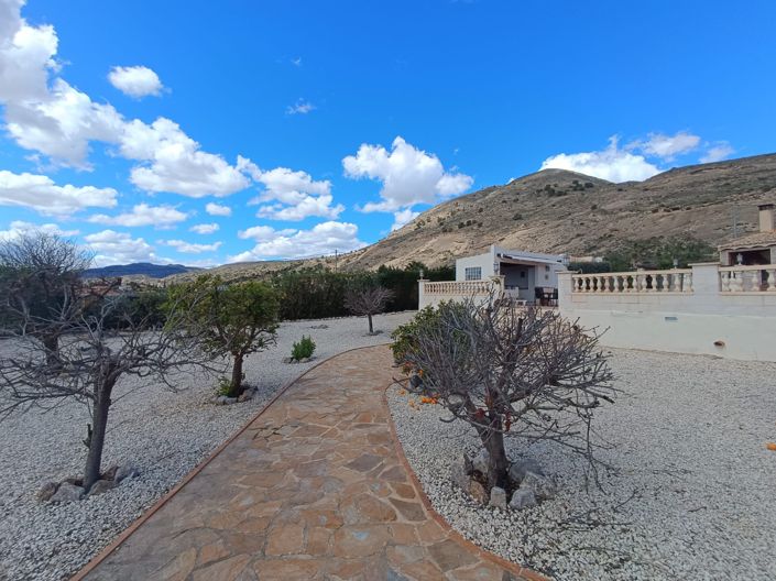 Image No.5-3 Bed Villa for sale