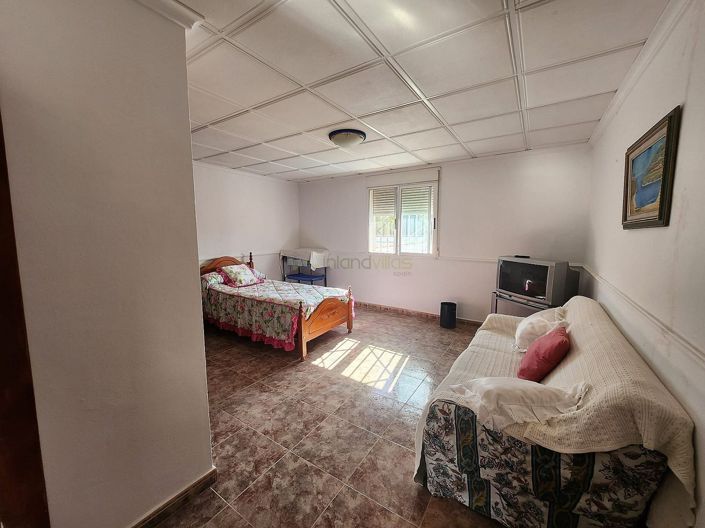 Image No.32-7 Bed Villa for sale