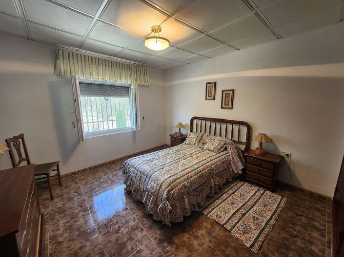 Image No.39-7 Bed Villa for sale