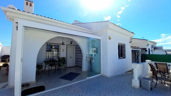Image No.4-3 Bed Villa for sale