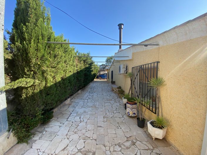 Image No.12-5 Bed Villa for sale