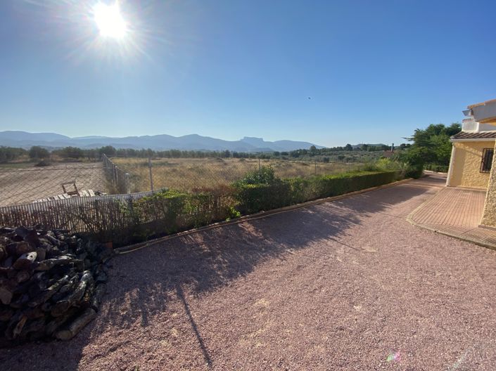 Image No.9-5 Bed Villa for sale