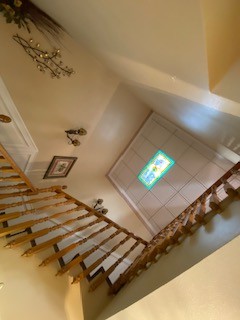 Image No.18-5 Bed Townhouse for sale