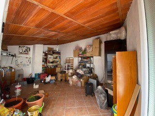 Image No.28-5 Bed Townhouse for sale