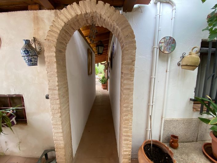 Image No.34-8 Bed Villa for sale