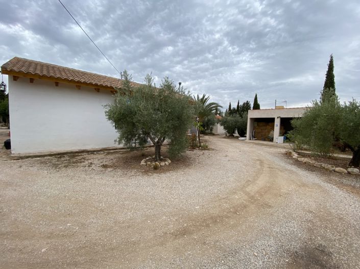 Image No.38-8 Bed Villa for sale