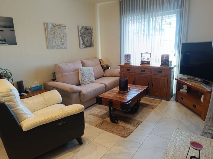 Image No.2-2 Bed Townhouse for sale