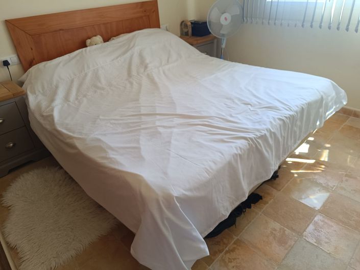 Image No.25-2 Bed Townhouse for sale